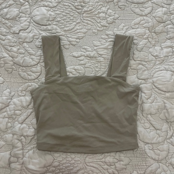 Dynamite tank top - Picture 1 of 2